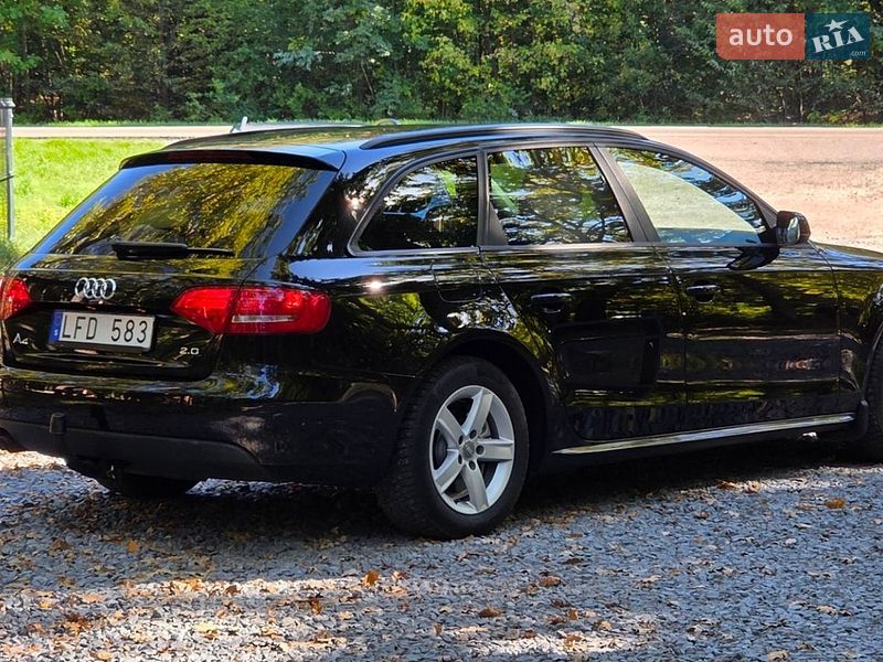 Універсал Audi A4 2011 в Радивиліві