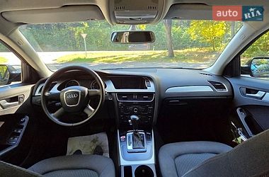 Універсал Audi A4 2011 в Радивиліві