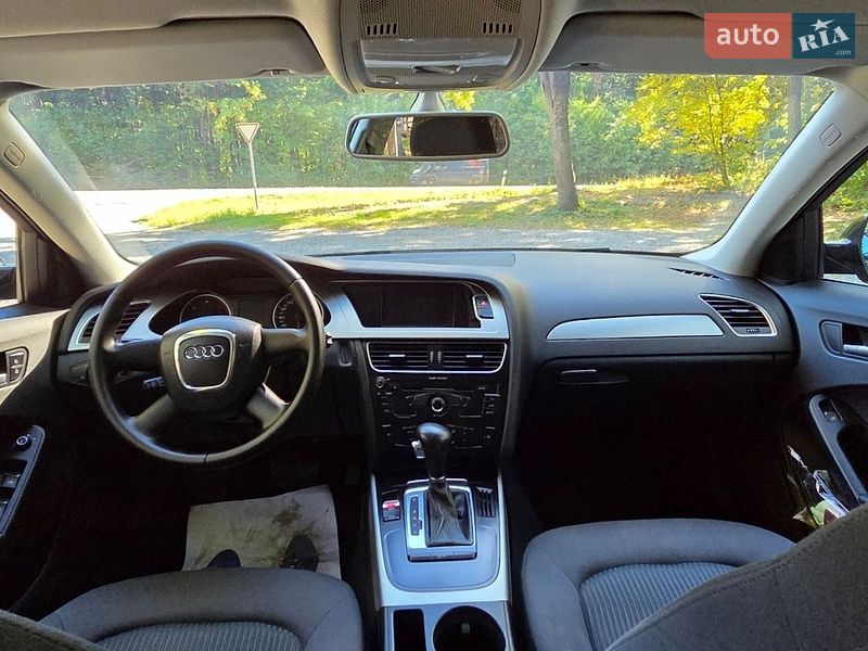Універсал Audi A4 2011 в Радивиліві