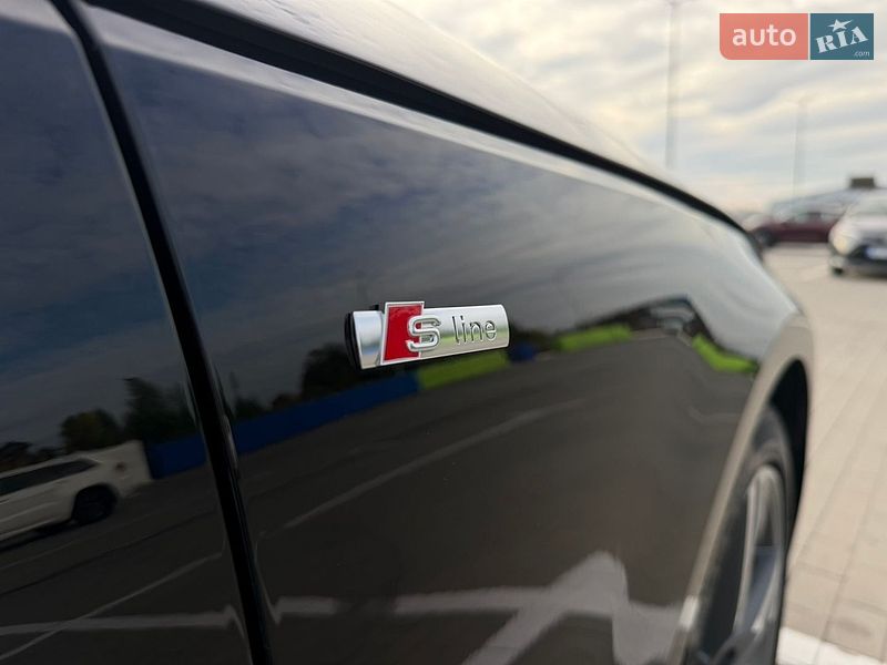 Седан Audi A4 2016 в Виннице