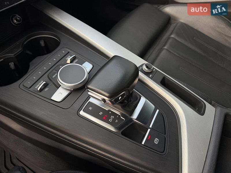 Седан Audi A4 2016 в Виннице