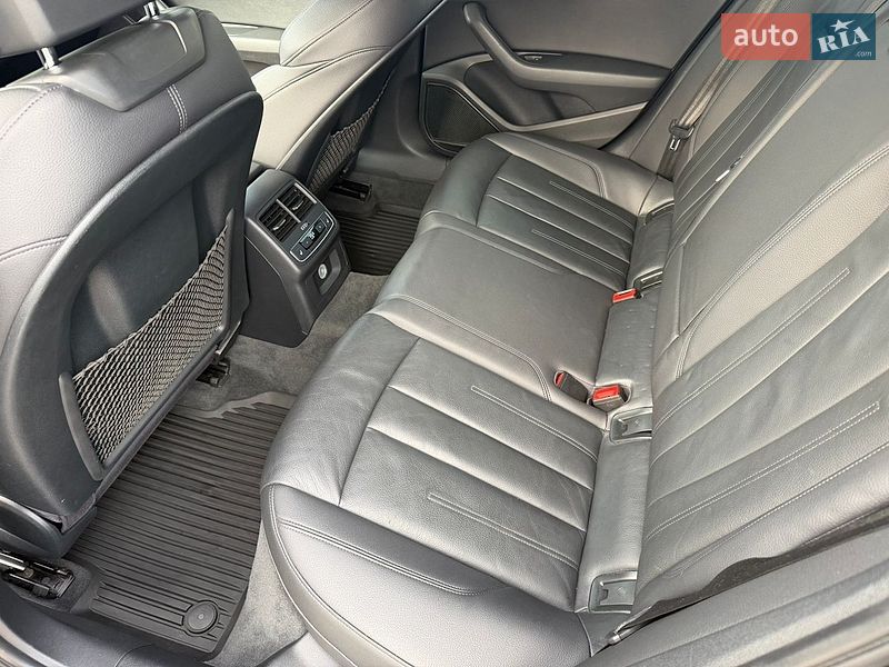 Седан Audi A4 2016 в Виннице