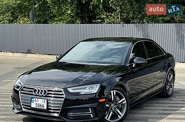 Седан Audi A4 2016 в Ужгороді
