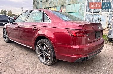 Седан Audi A4 2018 в Вараше