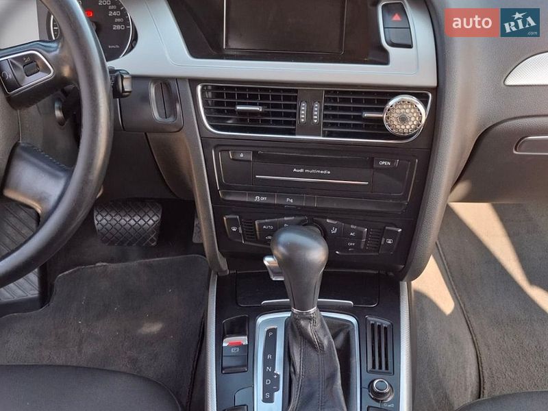 Універсал Audi A4 2011 в Києві