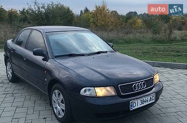 Седан Audi A4 1997 в Рівному