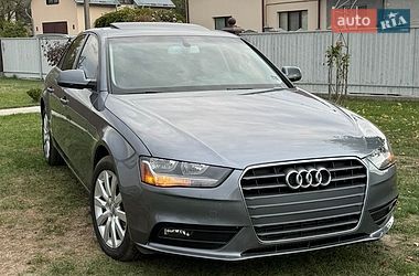 Седан Audi A4 2013 в Львове