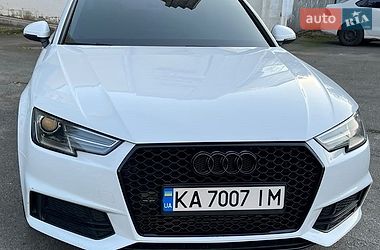 Седан Audi A4 2016 в Киеве