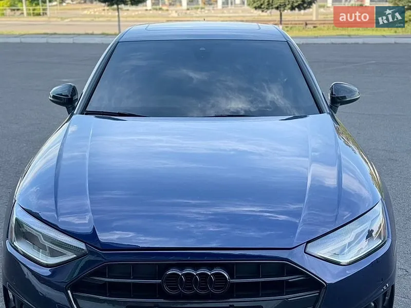 Audi A4 2021