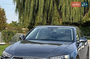 Седан Audi A4 2017 в Здолбунове
