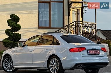 Седан Audi A4 2014 в Дрогобыче