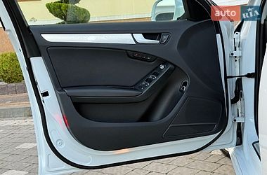 Седан Audi A4 2014 в Дрогобыче