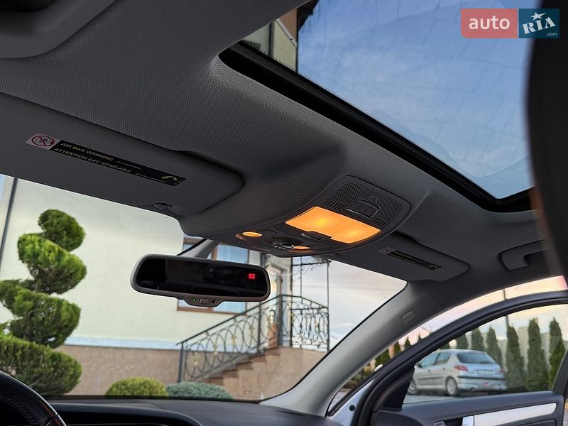 Седан Audi A4 2014 в Дрогобыче