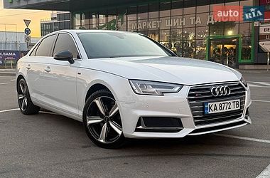Седан Audi A4 2018 в Киеве