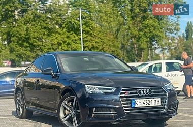 Седан Audi A4 2017 в Кривому Розі
