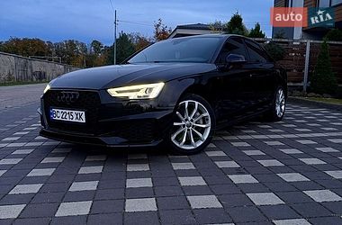Седан Audi A4 2018 в Стрию