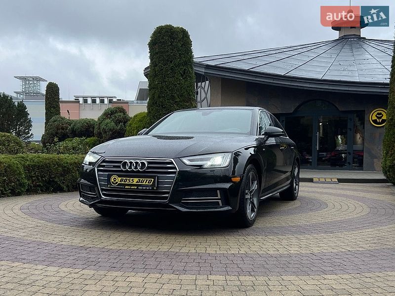 Седан Audi A4 2018 в Львове
