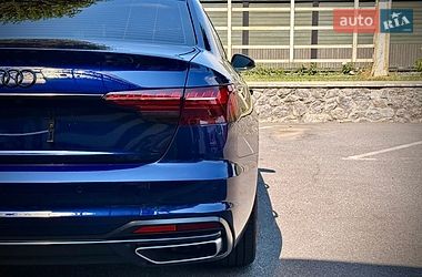 Седан Audi A4 2020 в Вінниці
