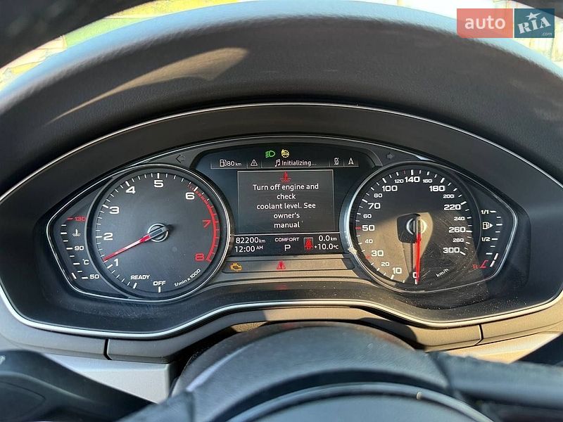Седан Audi A4 2023 в Києві
