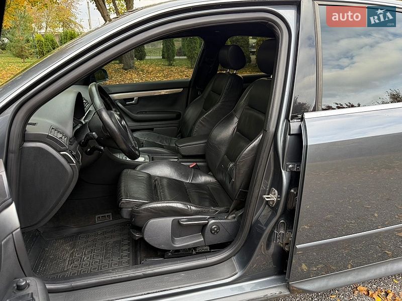 Седан Audi A4 2001 в Хмельницком