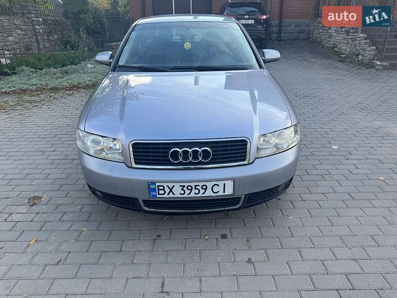 Седан Audi A4 2002 в Красилові