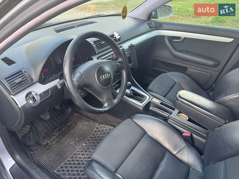 Седан Audi A4 2002 в Красилові
