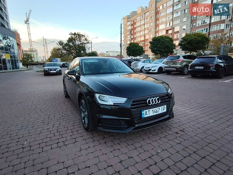 Седан Audi A4 2019 в Ивано-Франковске