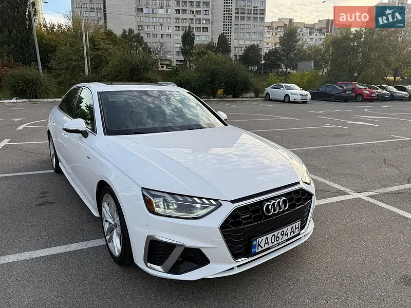 Audi A4 2022