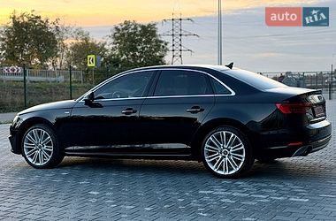 Седан Audi A4 2018 в Тернополе