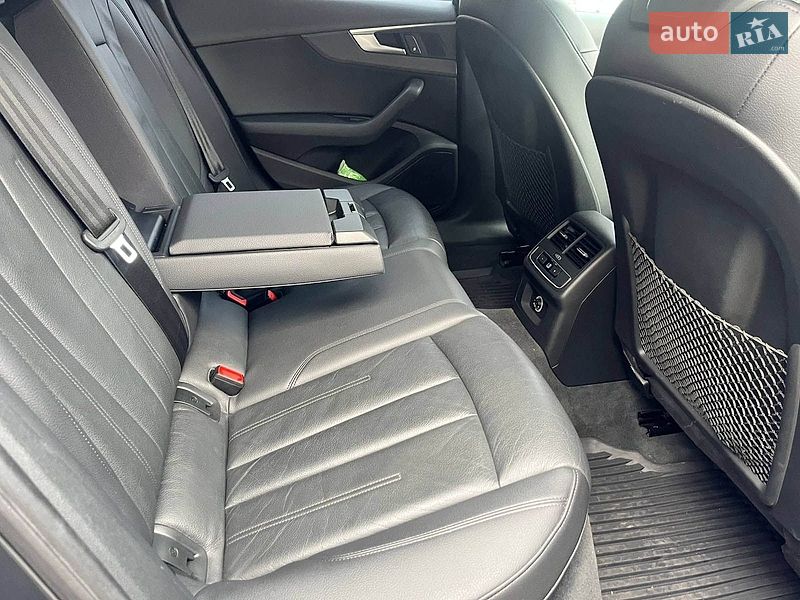 Седан Audi A4 2016 в Києві