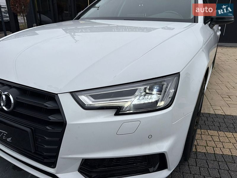 Седан Audi A4 2016 в Львові