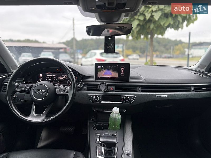 Седан Audi A4 2016 в Львові