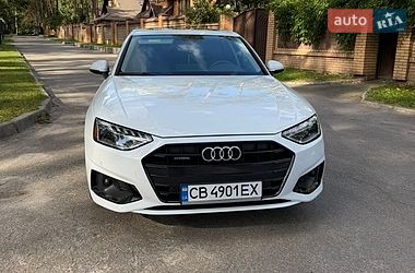 Седан Audi A4 2023 в Чернігові