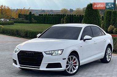 Седан Audi A4 2016 в Тернополе