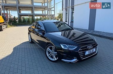 Седан Audi A4 2019 в Львове