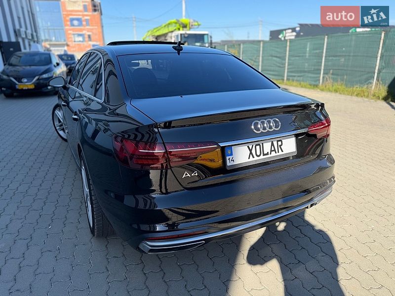 Седан Audi A4 2019 в Львове