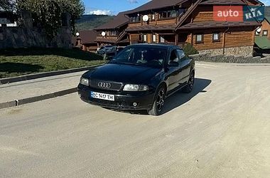 Седан Audi A4 1996 в Львові