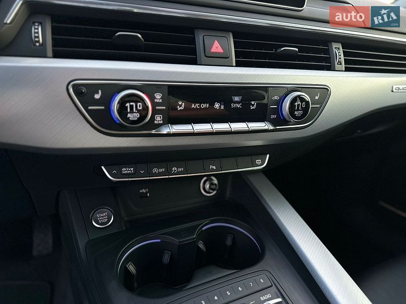 Седан Audi A4 2018 в Бродах