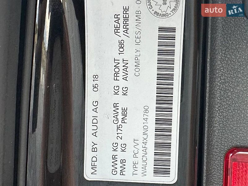 Седан Audi A4 2018 в Бродах