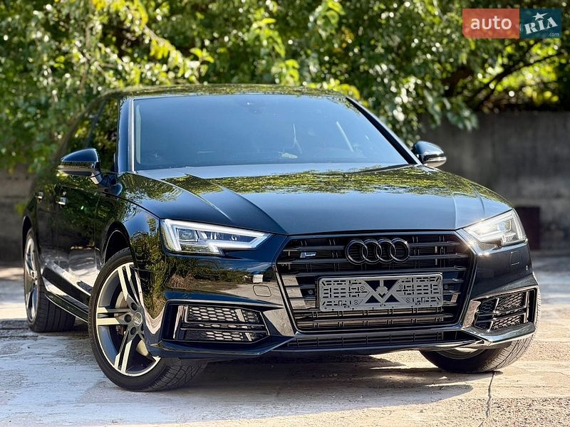 Седан Audi A4 2016 в Каменском