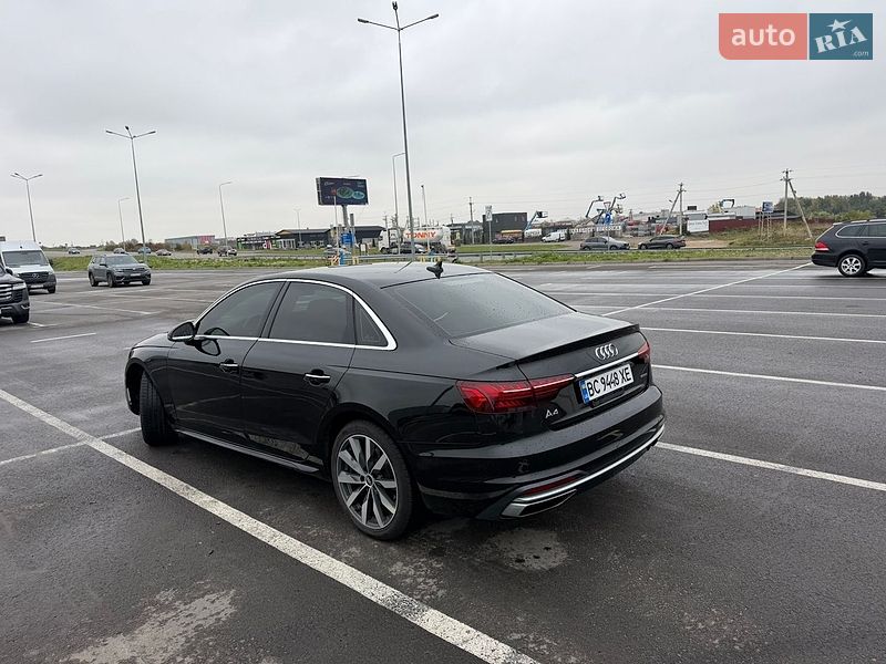 Седан Audi A4 2020 в Львові
