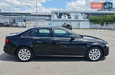 Седан Audi A4 2014 в Києві