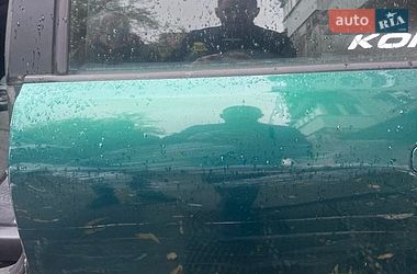 Седан Audi A4 1997 в Львове