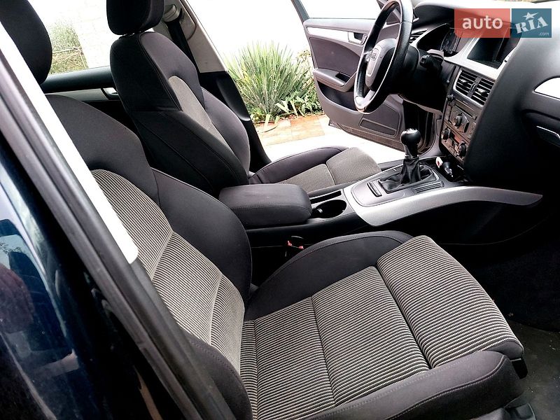 Седан Audi A4 2008 в Черновцах