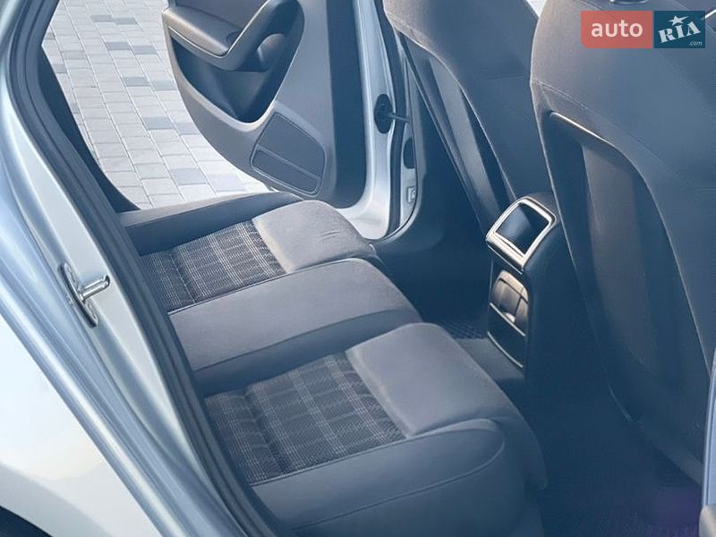 Универсал Audi A4 2010 в Хусте