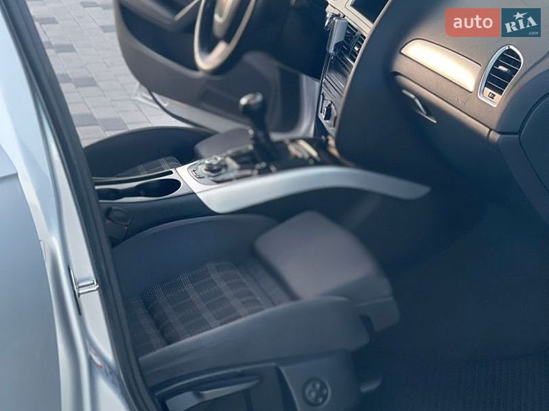 Универсал Audi A4 2010 в Хусте