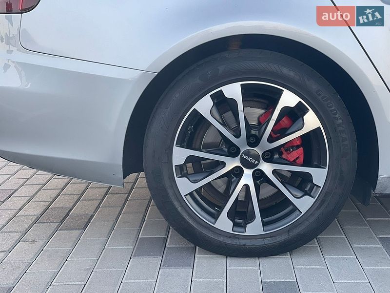 Универсал Audi A4 2010 в Хусте