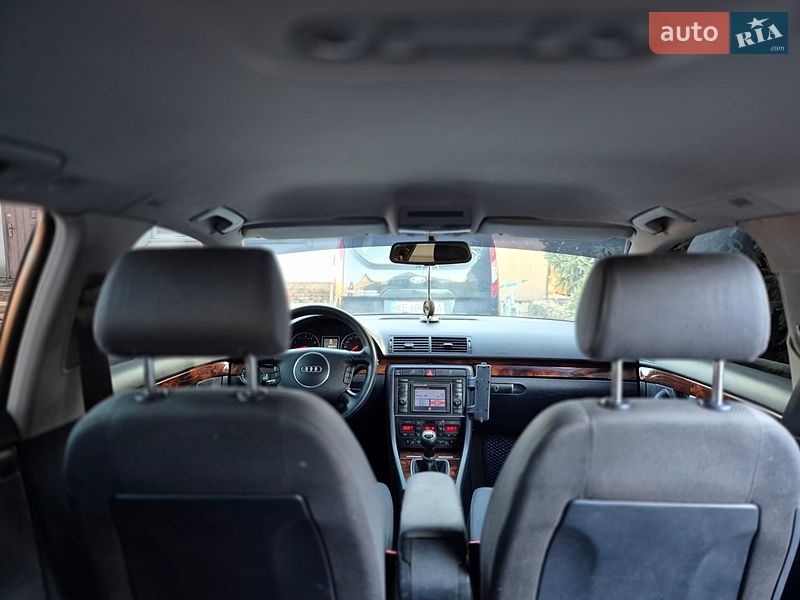 Універсал Audi A4 2001 в Петриківці