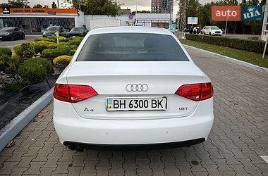 Седан Audi A4 2010 в Одесі