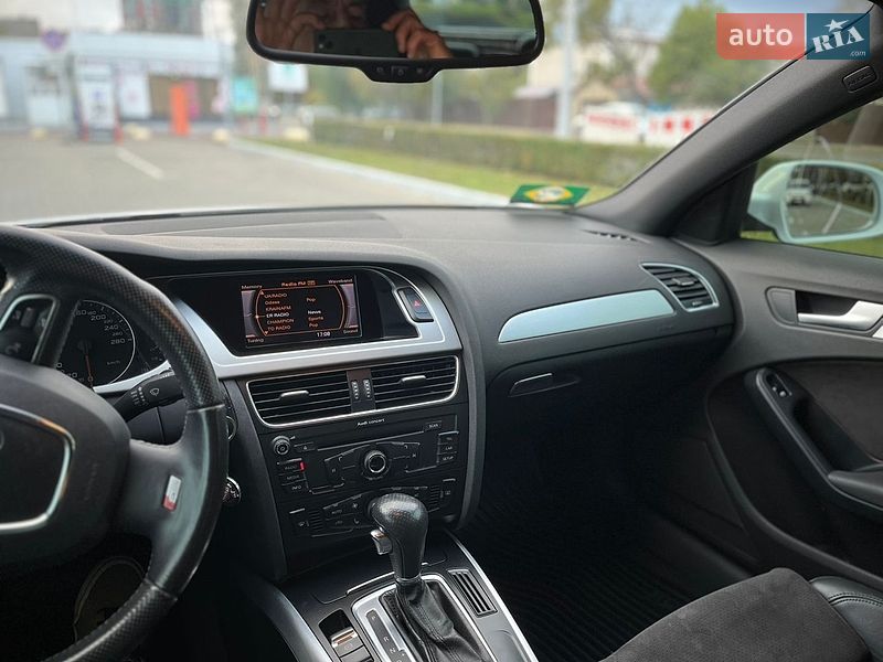 Седан Audi A4 2010 в Одесі
